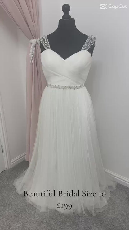 The Beautiful Bridal Collection 1016